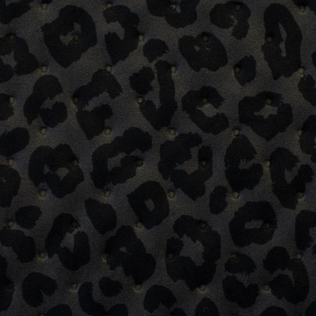 Steppsamt mit Punktprägung Leoprint Grey Fadenwunsch 