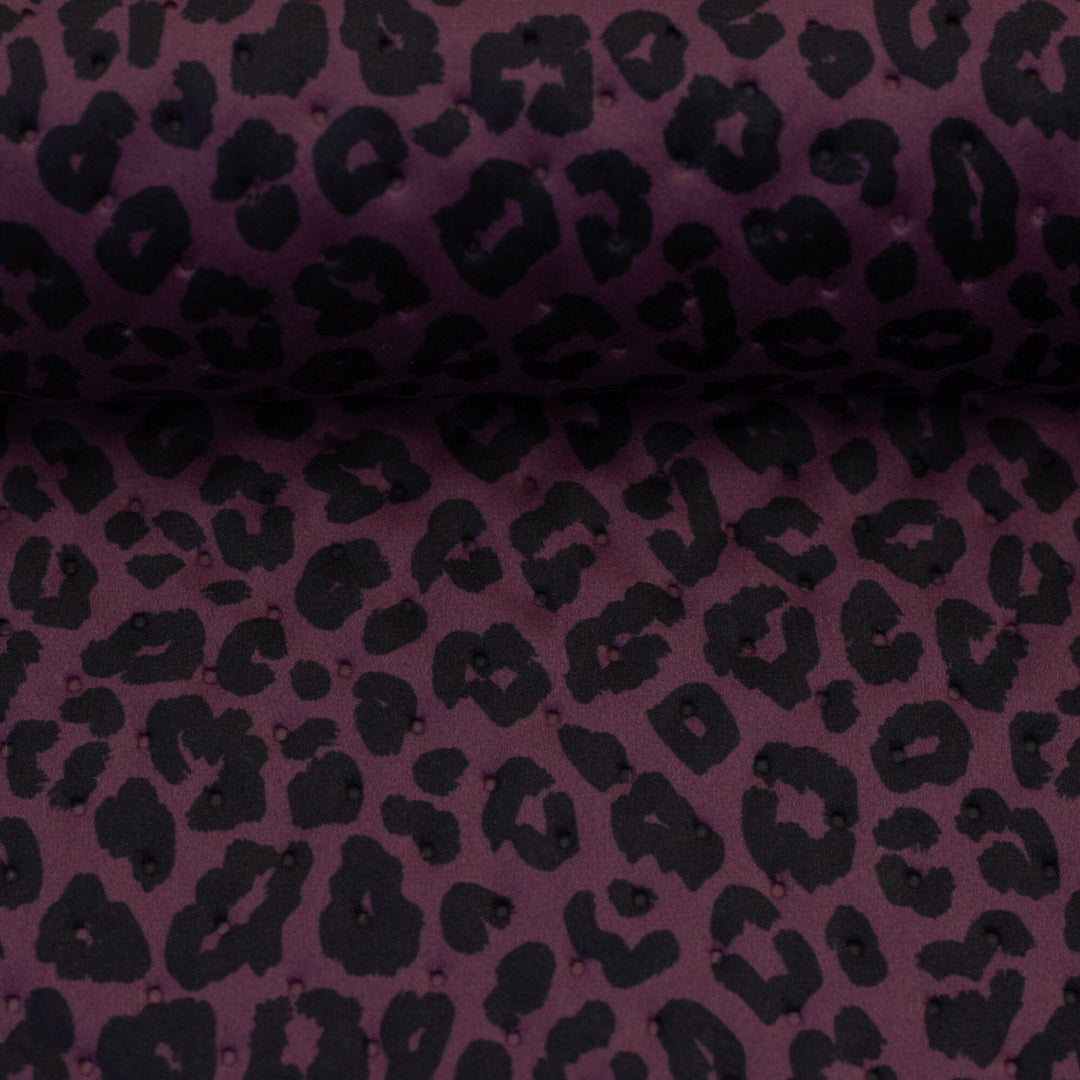 Steppsamt mit Punktprägung Leoprint Purple Fadenwunsch 