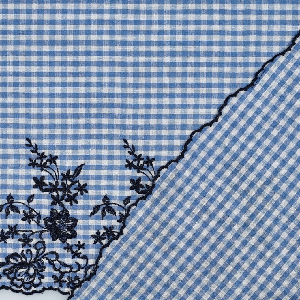 Baumwolle Vichy Karo Blau mit Spitzenbordüre – romantischer Baumwollstoff Fadenwunsch 