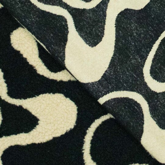 Teddy Jacquard „Waves“ – Schwarz Fadenwunsch 
