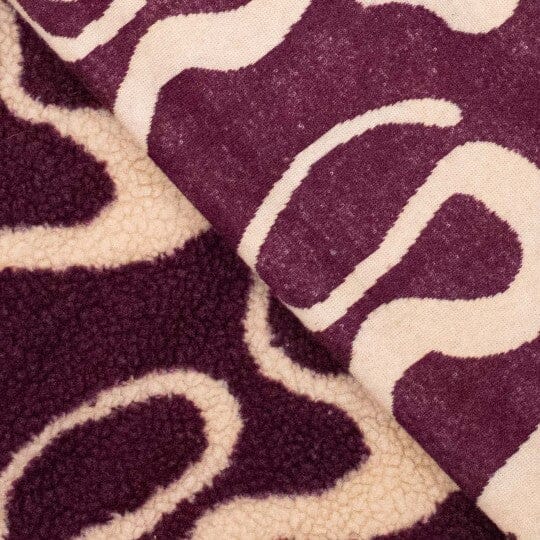 Teddy Jacquard „Waves“ – Natur & Beere Fadenwunsch 