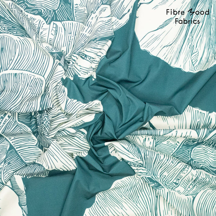 Ocean Bloom – Wasserabweisender Trenchstoff mit Blumen | Fibre Mood 39 Fibre Mood 