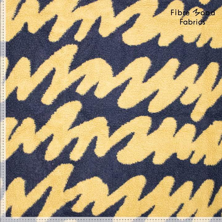 Flauschrebell – Teddy-Jacquard in Senfgelb & Marineblau | Fibre Mood Special 5 Fibre Mood 