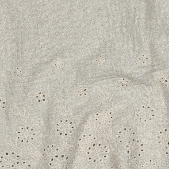Musselin mit Lochstickerei und Bogenkante - Natur | Baumwolle Fadenwunsch 