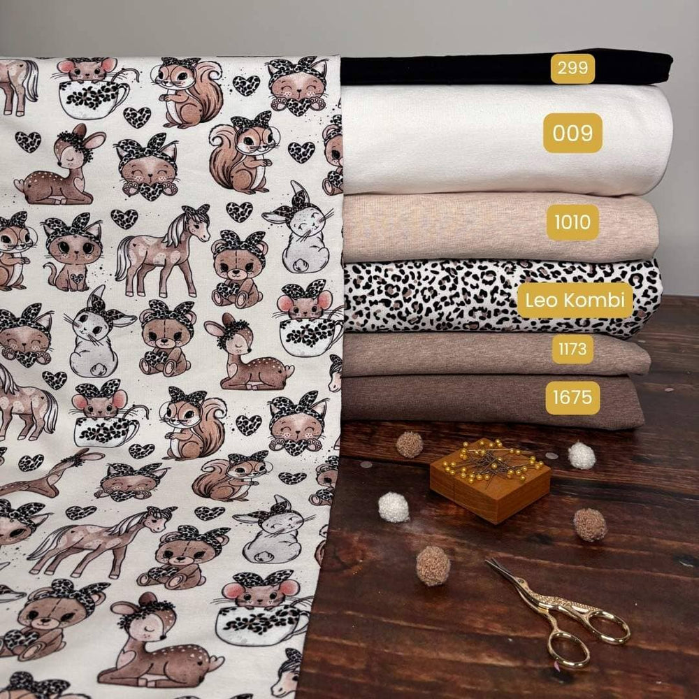 French Terry "Tierfreunde Leoprint Beige" fadenwunsch 