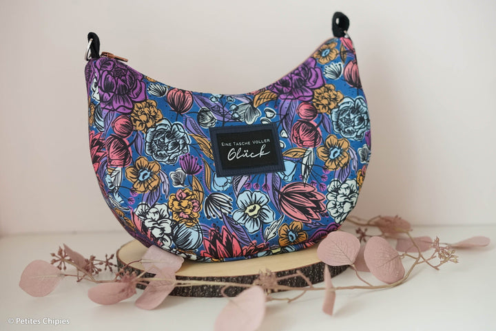 Oxfordgewebe wasserabweisend – „Flower Garden - Blau“ | Cherry Picking Fadenwunsch 
