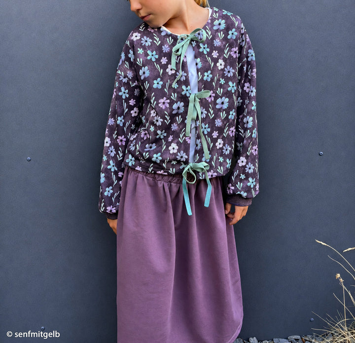 Modal Jersey „Velvet Bloom – Lila“