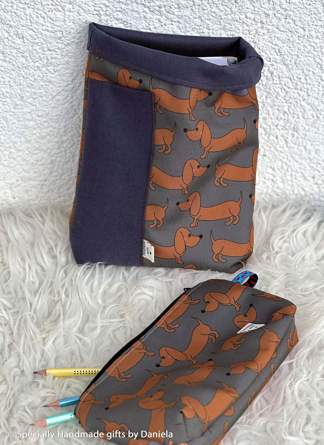 Oxfordgewebe wasserabweisend - Dackel Taupe | Cherry Picking Fadenwunsch 