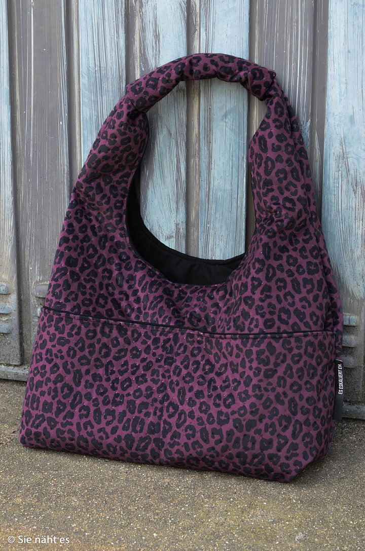 Steppsamt mit Punktprägung Leoprint Purple Fadenwunsch 